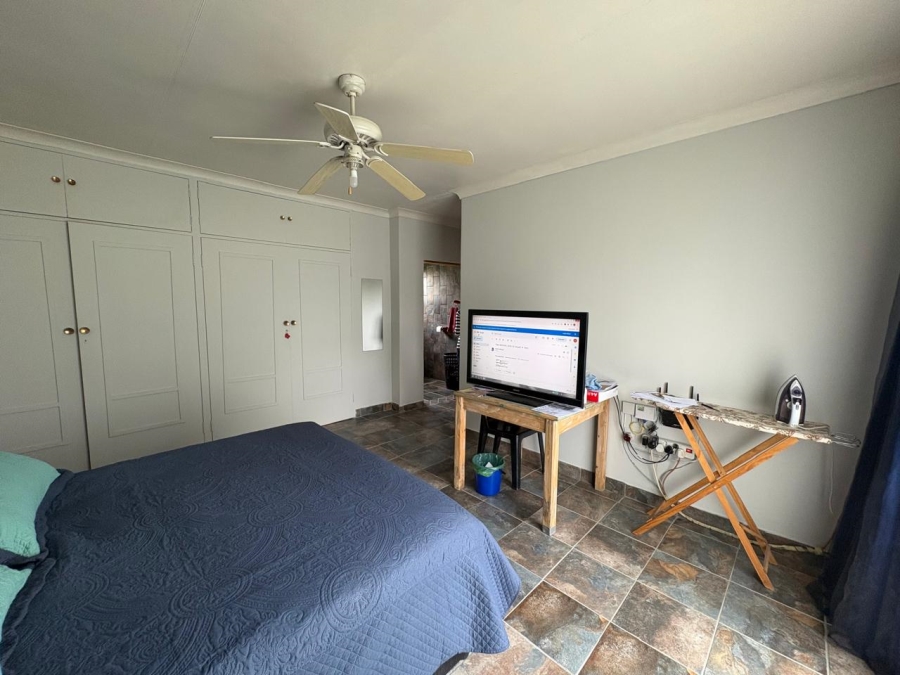 4 Bedroom Property for Sale in Leeudoringstad North West